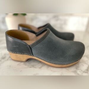 Dansko Brenna Clog Shoes Navy Burnished Suede Leather 39 / 8-8.5